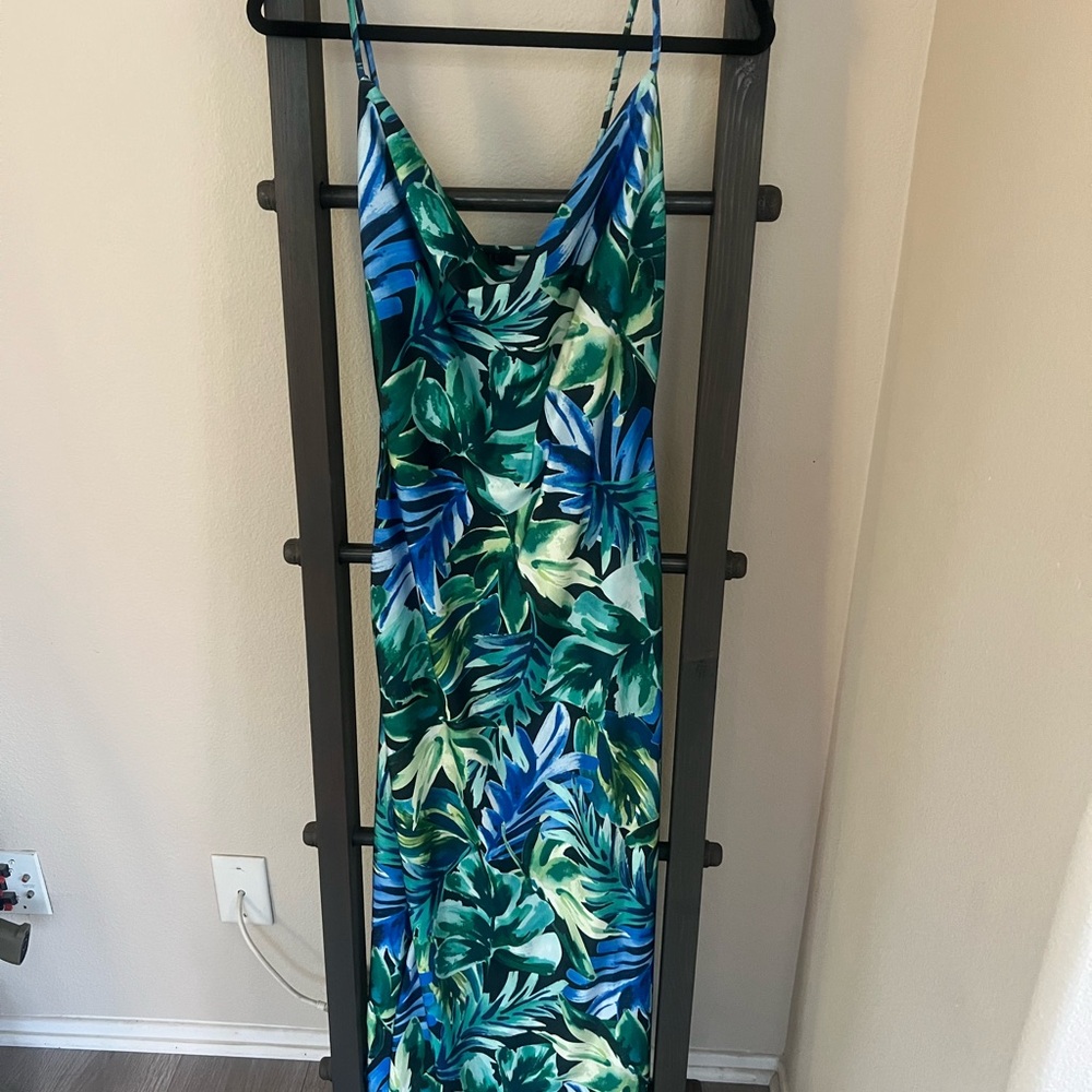 Tropical dress